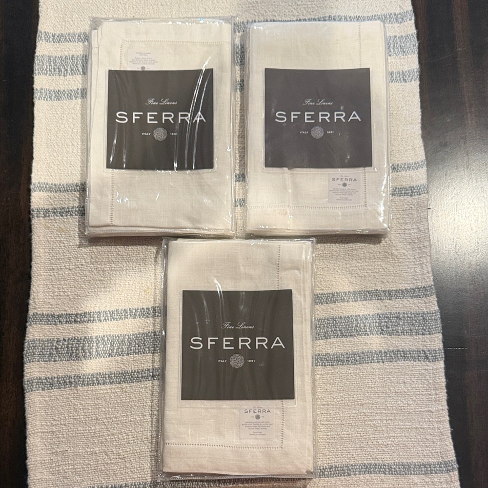 SFERRA Festival Dinner Napkins in Oyster